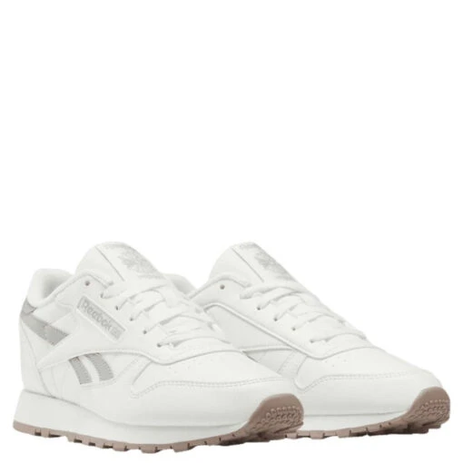 Reebok Women's Classic Leather In Chalk/Pure Grey 3/Taupe - Image 2